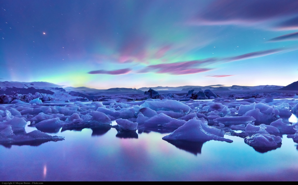 Iceland northern lights iceberg